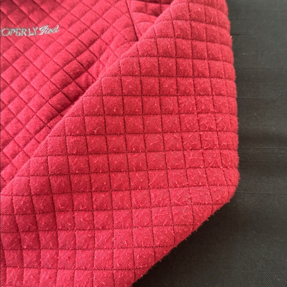 Burgundy Quilted Pullover Properly Tied size 6 - Picture 8 of 8